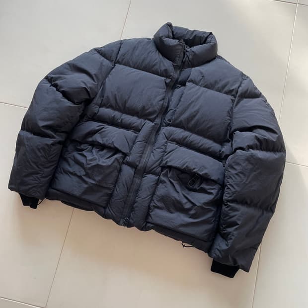 언어펙티드 이동휘 푸퍼 다운 패딩 L 무광블랙