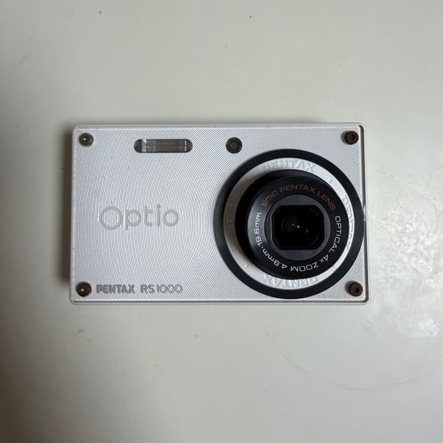 Pentax Optio Rs1000
