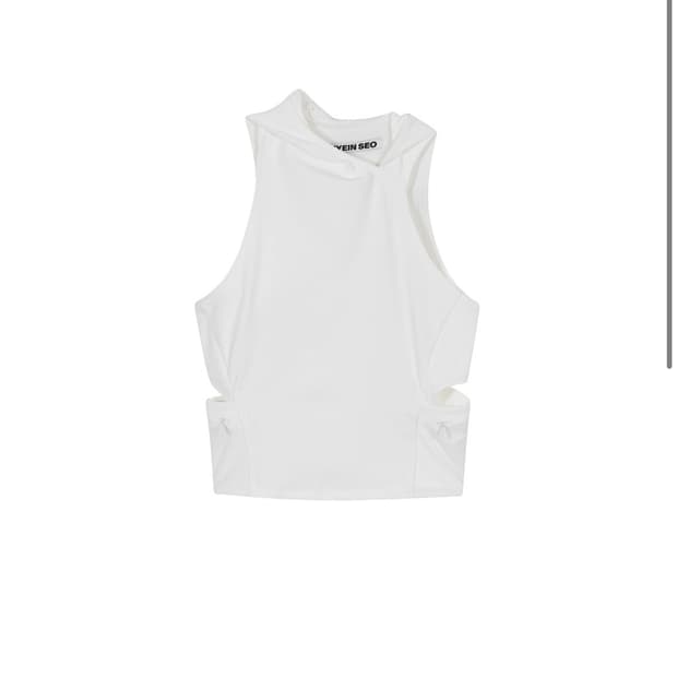 hyeinseo Hooded Sleeveless