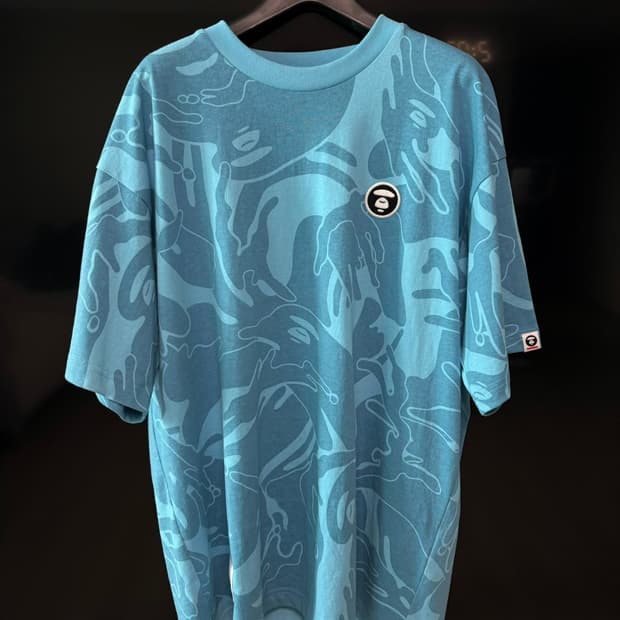 (L)에이프 베이프 카모 반팔티 스카이블루