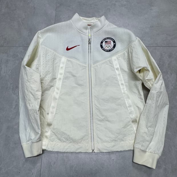 나이키 USA 윈드러너