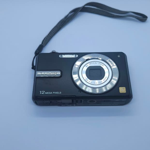Panasonic Lumix DMC-F3 디지털 카메라