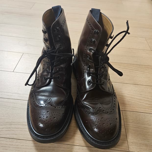 처치스 윙팁부츠