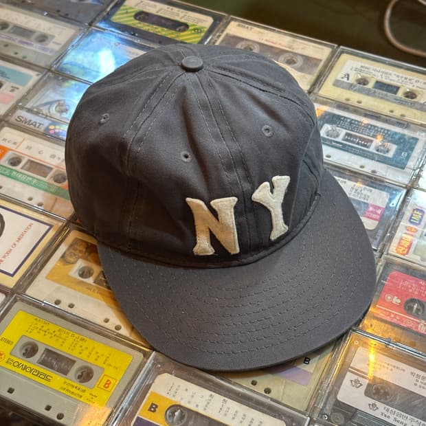 이벳필드 USA 뉴욕 볼캡 