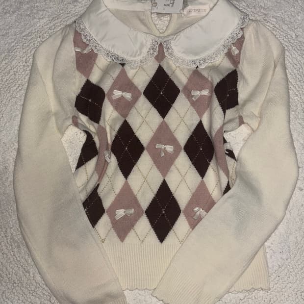 리즈리사깔 아가일 니트 일브 라떼갸루