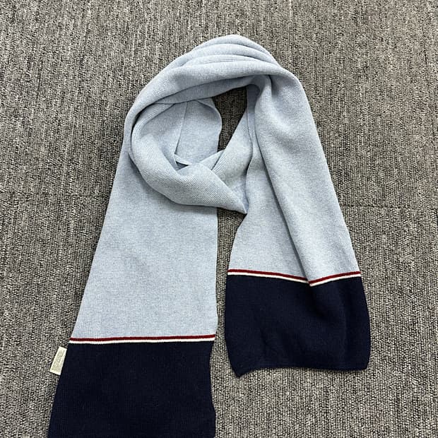 에디바우어 머플러 