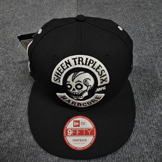 뉴에라X신트리플식스 하드코어 모자(급처)