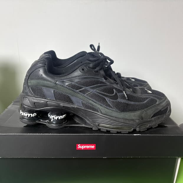 슈프림 나이키 샥스 라이드 2 sp 블랙 260 황금 사이즈