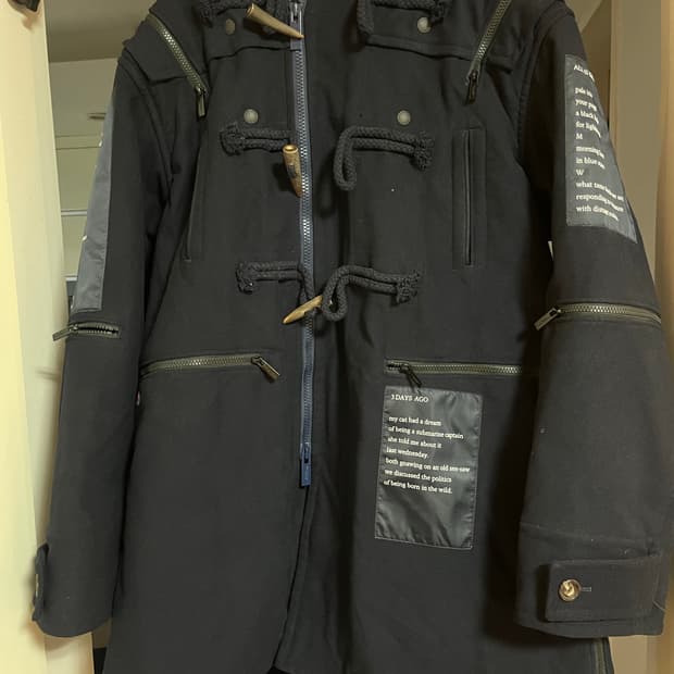 솔로이스트 19aw 코트 판매합니다.