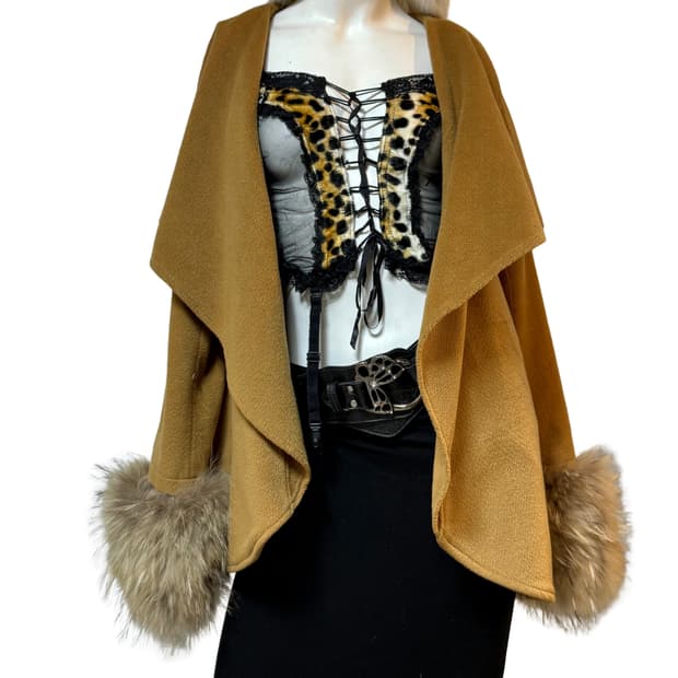 Cecil mc bee 갸루맛 라쿤 퍼 코트