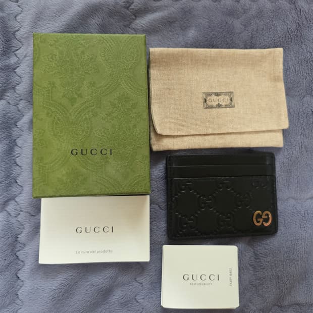 (정품) 구찌 시그니처 GG 로고 카드지갑/남녀공용/검정/개인/팝니다.