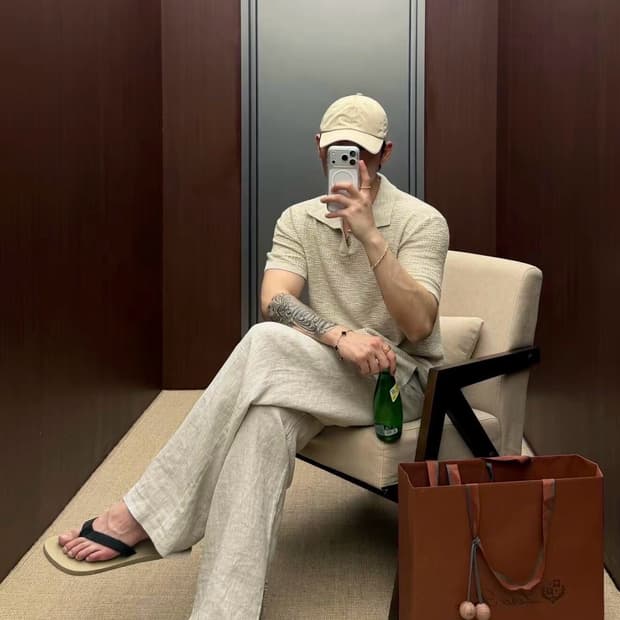로로피아나 26FW 사반 실크·린넨 블렌드 니트 폴로 셔츠