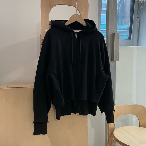 퍼버즈 후드집업