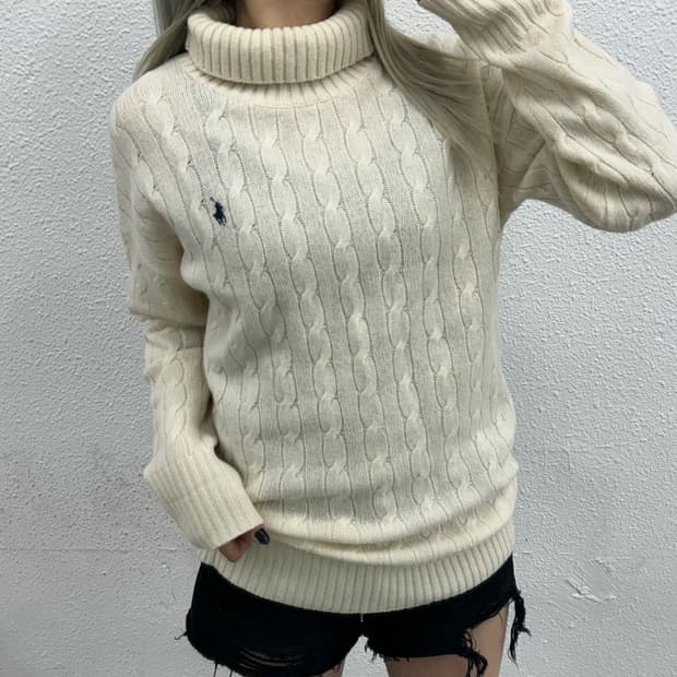 폴로 랄프로렌 네이비포니 아이보리 터틀넥 꽈배기 니트 L