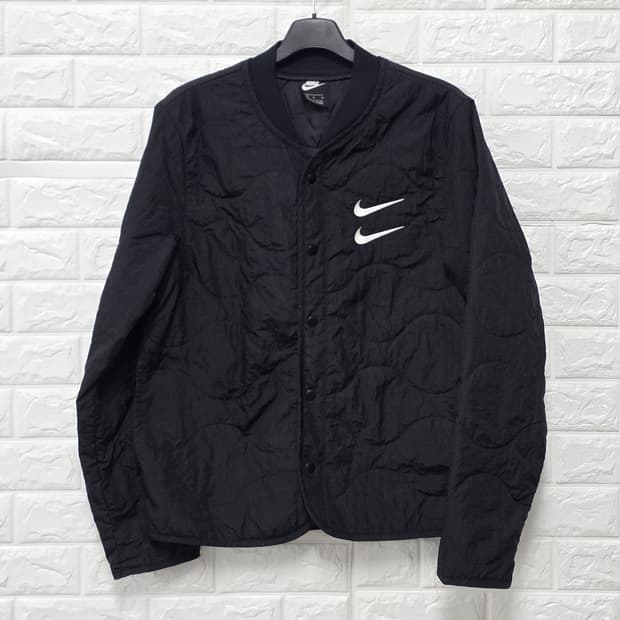 택포// 나이키 더블 스우시 퀄티드 바람막이 M