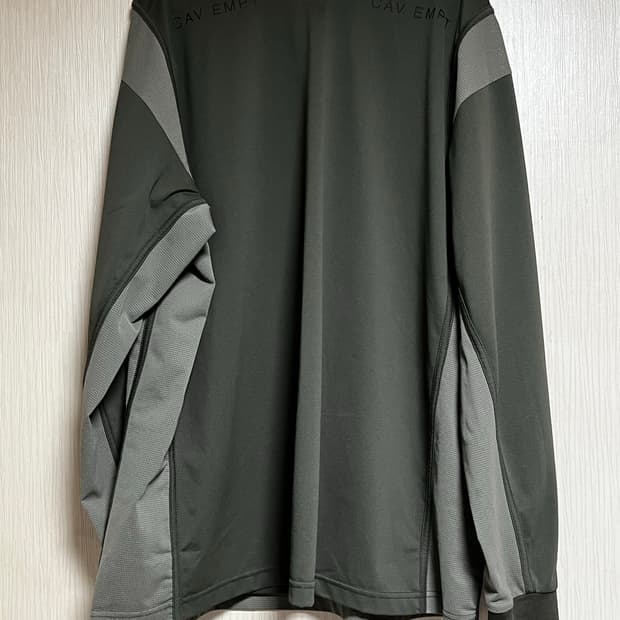 롱슬리브 카키 XL