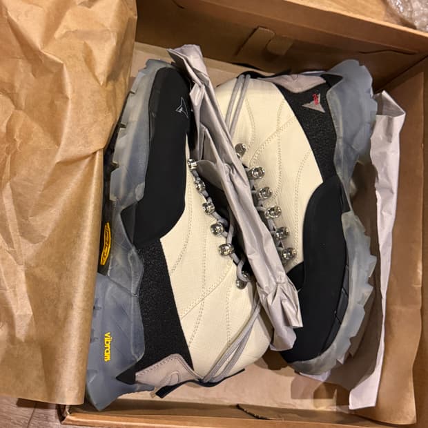 로아 하이킹 안드레아스 42