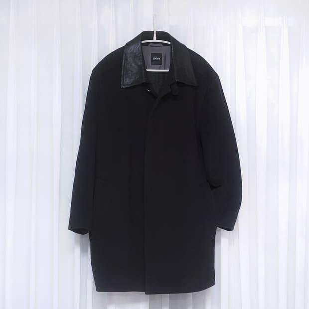 휴고 보스 가죽 넥카라 버진울 캐시미어 싱글 맥코트 (100-105)