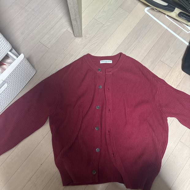 시즈 RED가디건 L