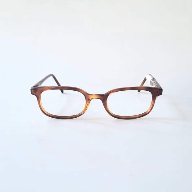 데드스탁 클래식 세련된 무드의 뿔테 안경 780