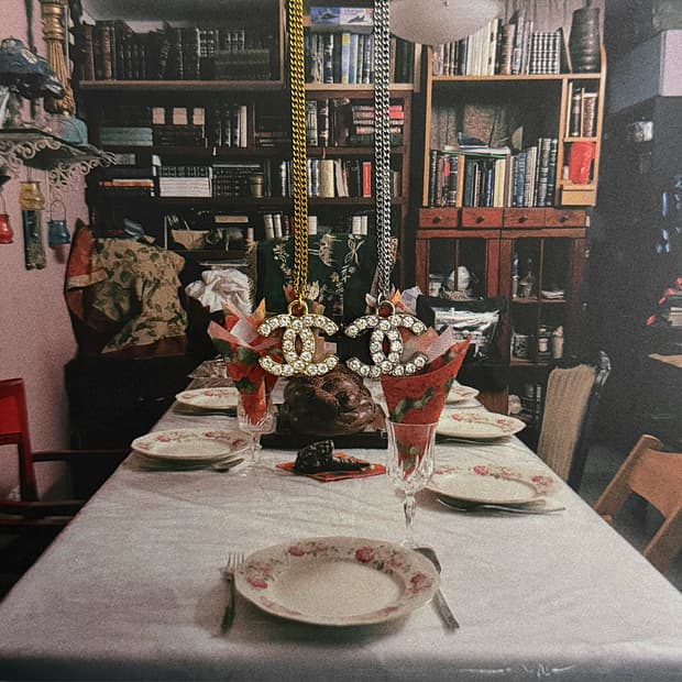 2Color 샤넬 블링 크리스탈 CC 업사이클링 목걸이 / 현아 목걸이