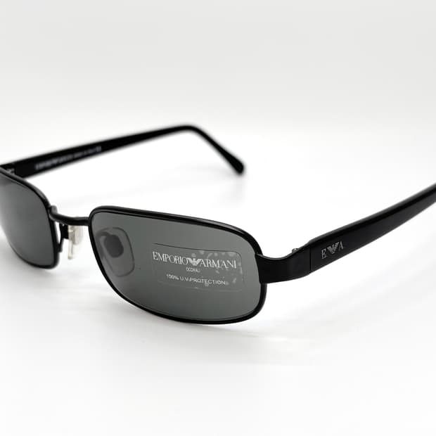 EMPORIO ARMANI 엠포리오 아르마니 블랙 선글라스