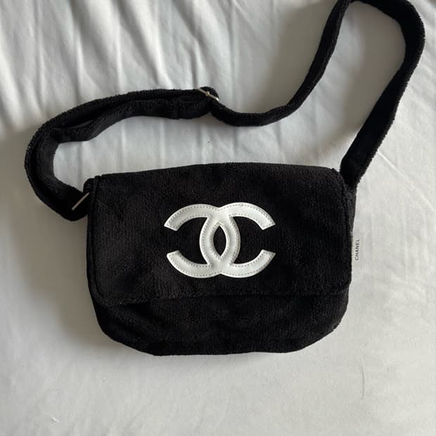 Chanel 프리시전 타올백