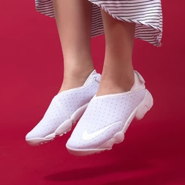 나이키 에어 리프트랩 250mm