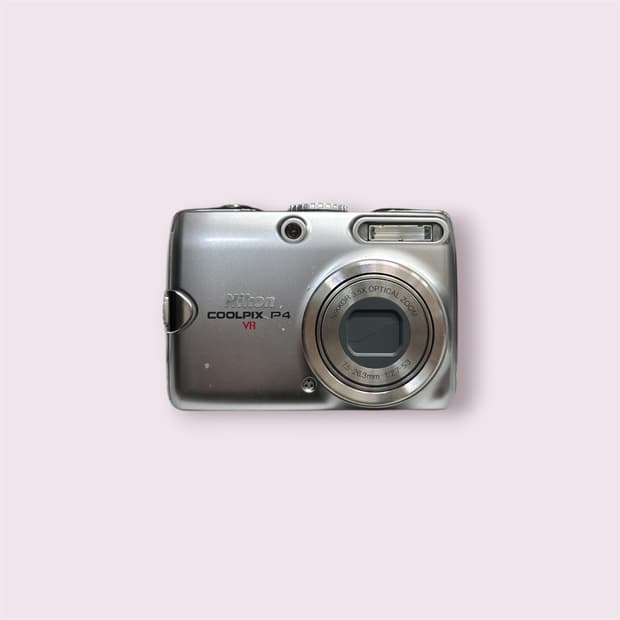 니콘 쿨픽스  p4