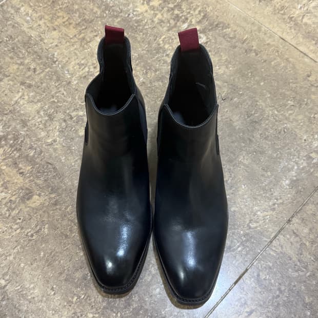 [이핏 X 로맨틱무브] 라스트 스탠드 첼시 부츠 R26M301 / 블랙