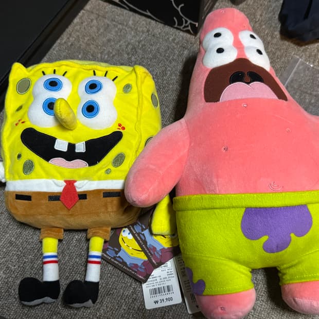 유니클로 스폰지밥 뚱이 cpfm 인형