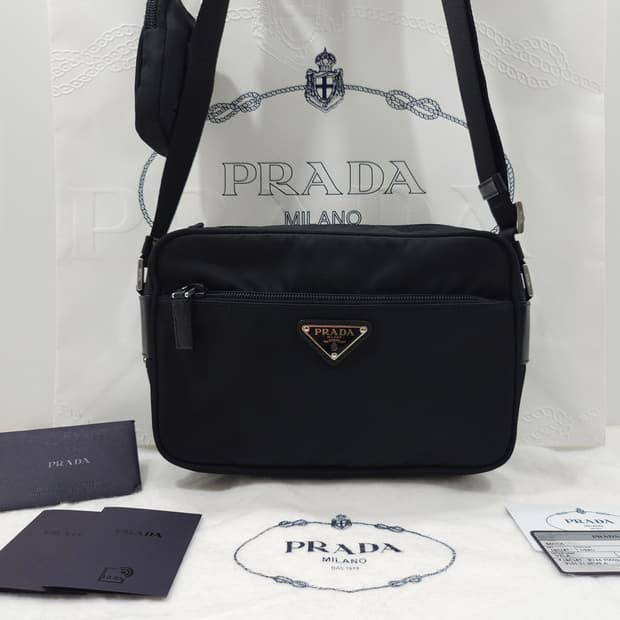 프라다 리나일론 숄더백