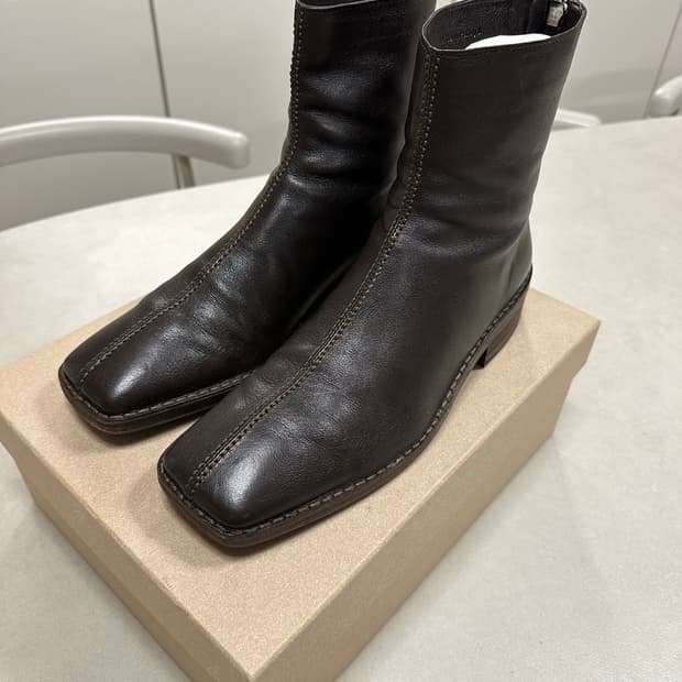 르메르 파이프 부츠 270 42