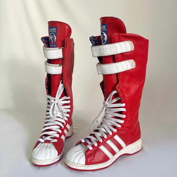 아디다스 스니커즈 복서 부츠