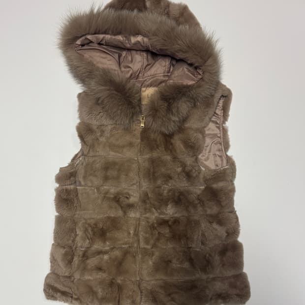 여성 LBL 레빗 폭스퍼 후드 패딩 조끼 M 이유정