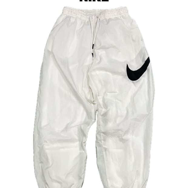 (S) 나이키 우먼스 에센셜 빅스우시 우븐 조거 팬츠 화이트