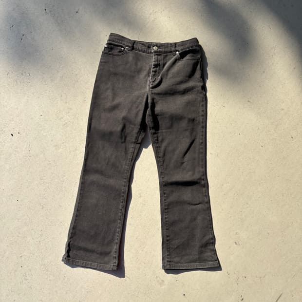 Agnès b.페이딩 블랙 플레어 데님