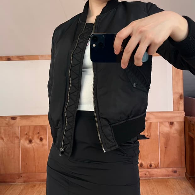 유니클로 MA-1 항공 점퍼 