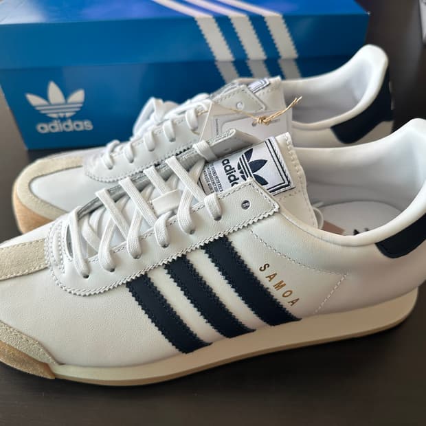 아디다스 사모아 흰남 270