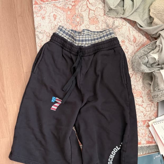 TRUNK LAYERED SWEATSHORTS [NAVY]