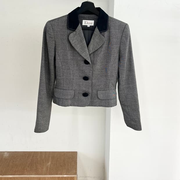 디올 블랙 벨벳 카라 그레이 체크 자켓