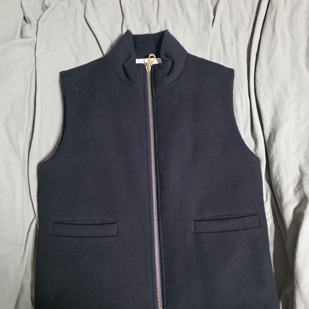 브룩스 브라덧. 블랙플리스 패딩베스트