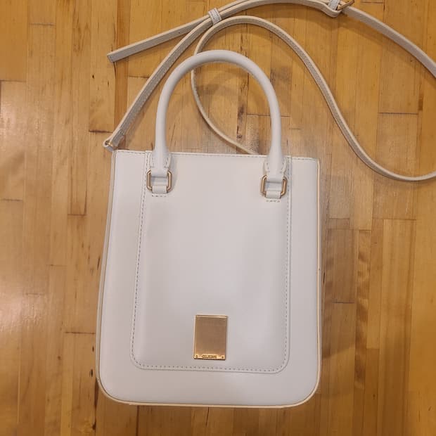 쿠론 밀라시프레 토트