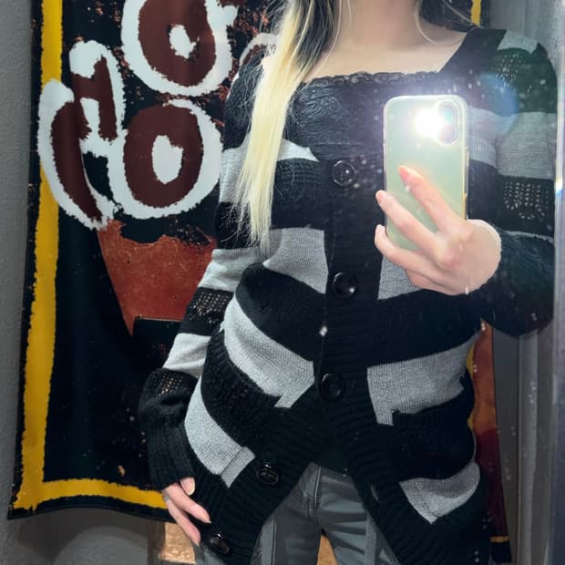 빈티지 스트라이프 가디건