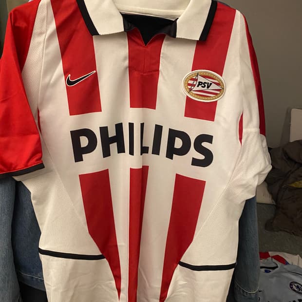 나이키 psv아인트호벤 유니폼 노마킹(m사이즈)