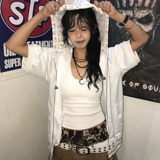 Hello Kitty Hood Jersey