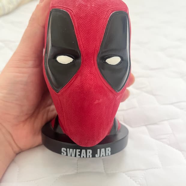 마블 데드풀 피규어 감성 저금통