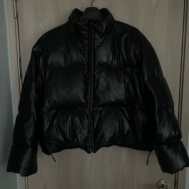 아모멘토 비건 레더 패딩[L]