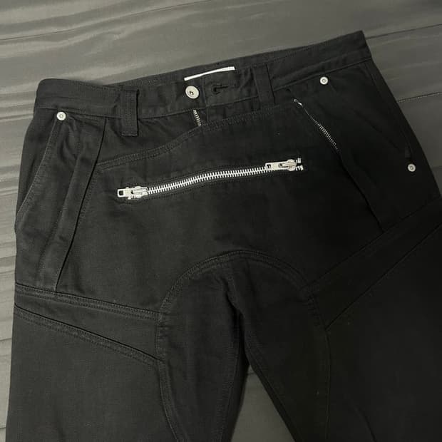 (구매글)아이시토 쉴드진 블랙 구합니다 