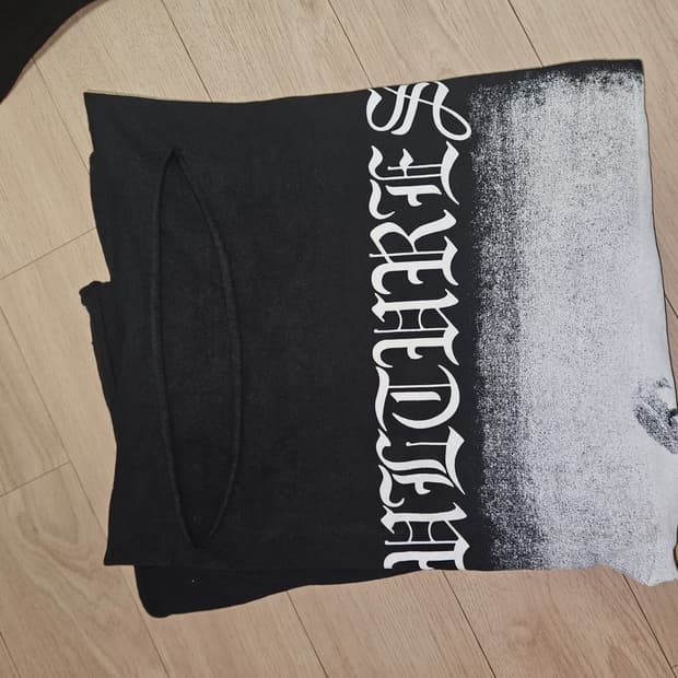 벌쳐스 롱슬리브